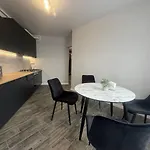 у новобудові вулиця вашингтона-довга Apartamento