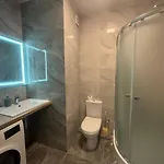 у новобудові вулиця вашингтона-довга Apartamento *