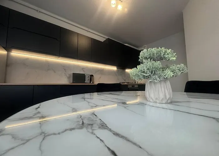 у новобудові вулиця вашингтона-довга * Lviv