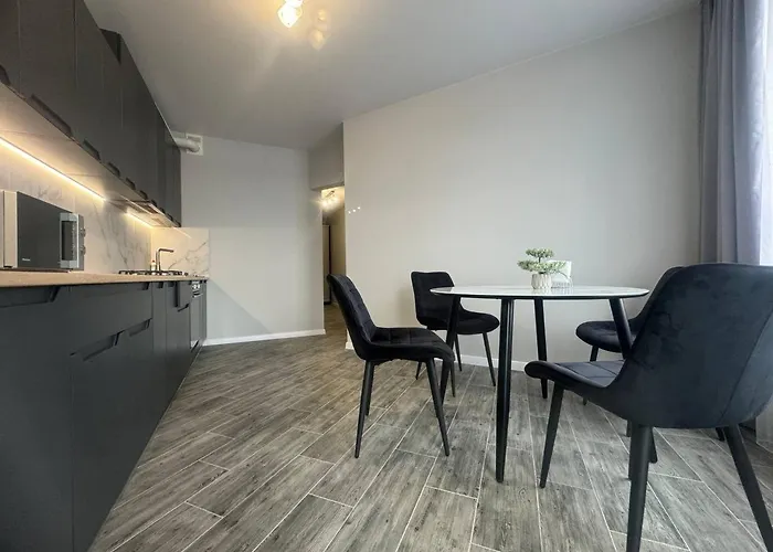 у новобудові вулиця вашингтона-довга * Leópolis