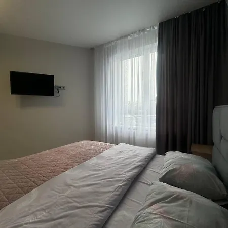 у новобудові вулиця вашингтона-довга * Lvov