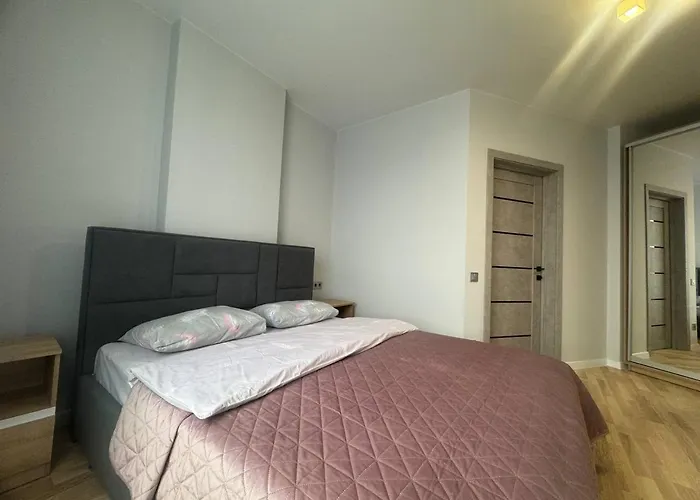 у новобудові вулиця вашингтона-довга *